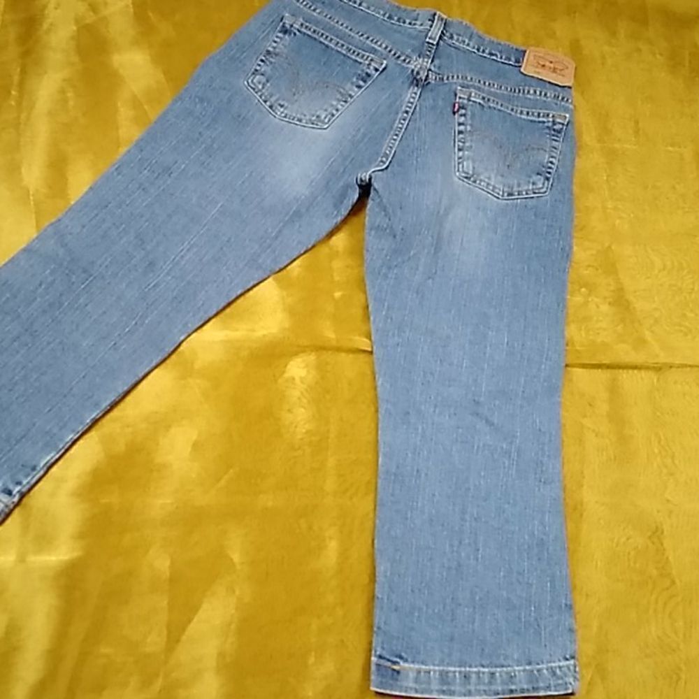 VINTAGE NOUVEAU CAPRIS 515 LEVIS JEANS
